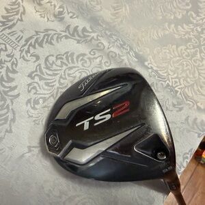 Titleist TS2 driver Titleist driver 9.5 degree Titleist golf club regular flex